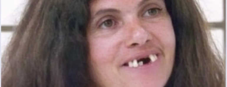 Cette femme a changé son apparence et ressemble maintenant à une vraie princesse